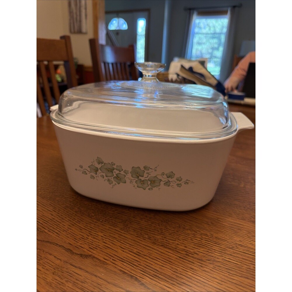 Vintage Corning Ware Callaway Green Ivy A-1.5-B Casserole Dish WITH Lid A7C